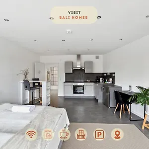 https://gemtliches-apartment-im-zentrum-bayreuths-balkon.com-bavaria.com